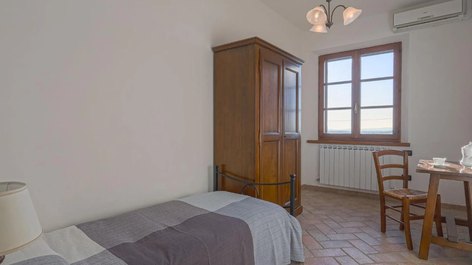 Holiday Home Cignanbianco - Alba E Tramonto By Interhome Castellina in Chianti