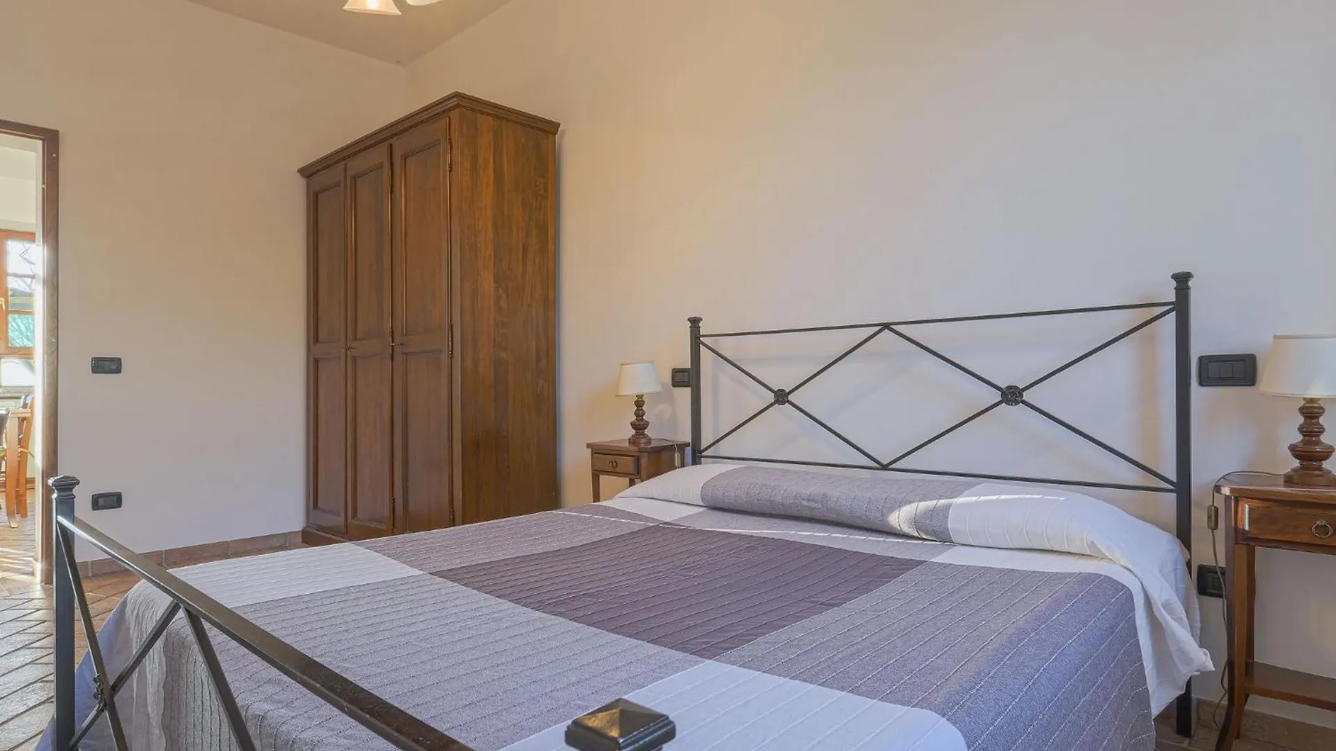 Holiday Home Cignanbianco - Alba E Tramonto By Interhome Castellina in Chianti Italy