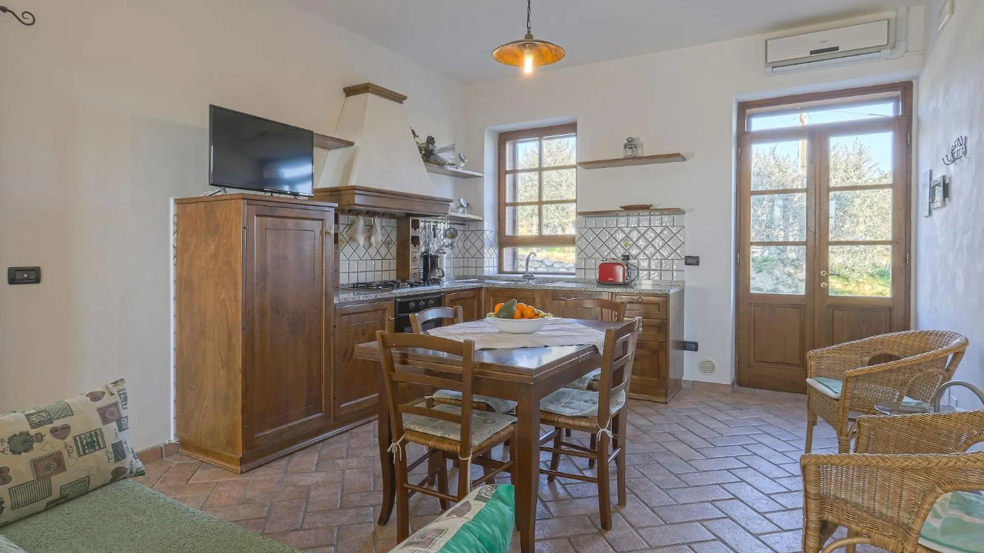 Holiday Home Cignanbianco - Alba E Tramonto By Interhome Castellina in Chianti 0*,  Italy